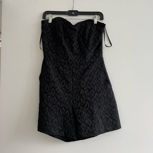Hunter Bell Women’s Black Romper in size 4 - perfect condition